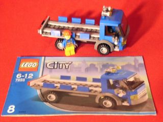 LEGO CITY GOODS & SEVICES TRUCK 7898 RETIRED *RARE*