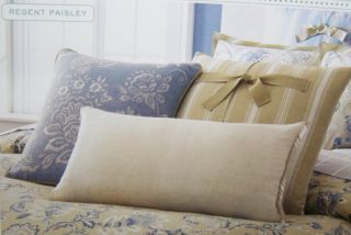 MARTHA STEWART Regent Paisley 3 Piece Decorative Pillow Set Blue Beige 