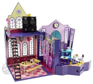 MONSTER HIGH SCHOOL DOLL HOUSE PLAY SET BRAND NEW IN BOX WORLDWIDE 