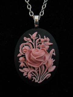 Victorian VTG style Pink Rose bOuQuEt Bella RoSe Necklace Twilight