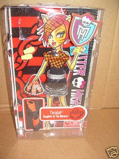 MONSTER HIGH Dolls TORALEI Fashion Pack Clothes Outfit NIB Sealed