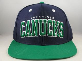 NHL VANCOUVER CANUCKS RETRO FLAT BILL SNAPBACK HAT CAP REEBOK NEW