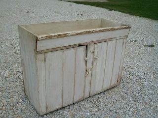 Antique Shabby Chic Bucket Bench or Country Painted Dry Sink for 