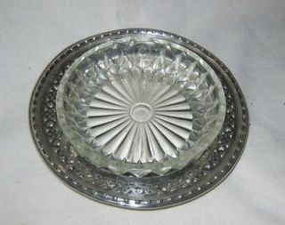 Solid silver butter dish with glass inset fully hallmarked Sheffield 