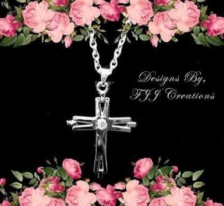 FAMILY~IN LAW~FRIENDS~CR​OSS~NECKLACE POEM JEWELRY~*FREE GIFT BOX 