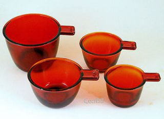 RED GLASS STACKING NESTING MEASURING CUPS SET OF 4