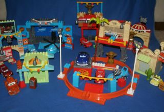 Disney Pixar CARS Mega Bloks HUGE Lot~7 sets~Tow Mater~Luigi~Di​noco 