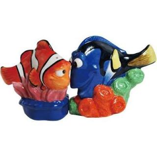   Finding Nemo Clown Fish Marlin Dory Salt and Pepper Shakers 22752