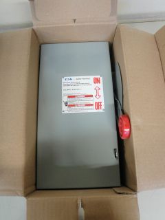 NEW IN BOX EATON CUTLER HAMMER DH261UGK HEAVY DUTY SAFETY SWITCH 30 