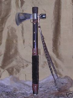 DECORATED TOMAHAWK PEACE PIPE HATCHET THROWING AXE NR