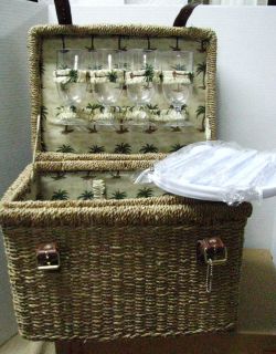   PreOwned Tommy Bahama Lined Picnic Basket + Plates Glasses & Flatware