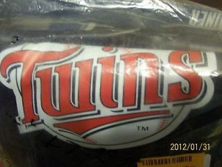   TWINS LARGE RIVER   LAKE   WATER SPORTS TUBE .NEW IN SEALED PACKAGE