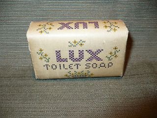 NOS Vintage LUX Toilet Soap Bar 3 Size Original Wrapping