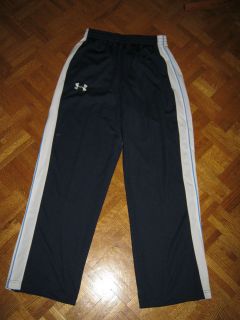   Under Armour Athletic Basketball Heat Gear Black w/ Striped Leg Pants