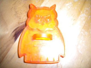 Amscan Clear Orange Plastic Halloween Owl Cookie Cutter with Handle