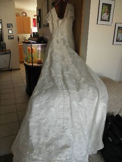 used wedding dresses plus size in Wedding Dresses