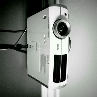   Home Cinema 8100 Projector with Ceiling Mount and 110 Screen