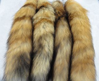 20112Hot selling Fox Tail(real natural fox fur) Use For Bag Hanging Or 