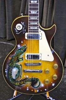   GIBSON LES PAUL DELUXE   TOWNSHEND STYLE w/ AIRBRUSH GRAPHICS (886