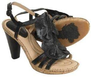 Born Womens HYDRANGEA BLACK Sandals Size 8/Euro 39