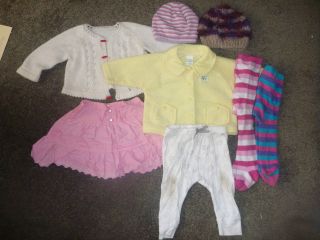 Bulk lot of baby girls clothes, beanies, leggings etc. Size 00, 8 