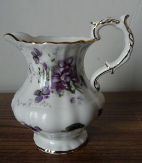   VICTORIAN VIOLETS 8 OZ. PITCHER H39 BONE CHINA MADE IN ENGLAND MINT