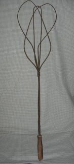   Antique Heavy Wire Wood Handle Rug Beater Braided Wire Design #306