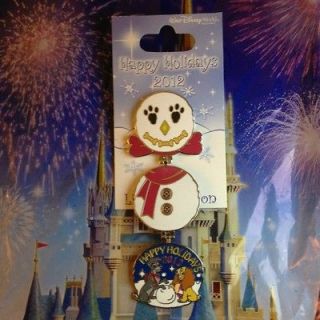 Disney pin Happy Holidays 2012 Snowman with Lady and the Tramp .