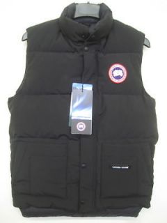 Canada Goose Jacket in Mens Clothing