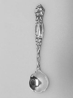 Frontenac Style Sterling Silver Salt Spoon