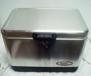 coleman steel belted cooler in Canteens & Coolers