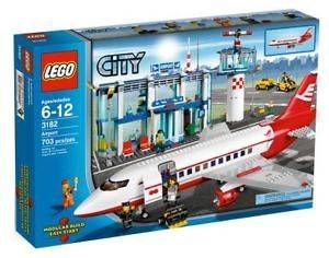 Lego City/Town #3182 City Airport MISB New
