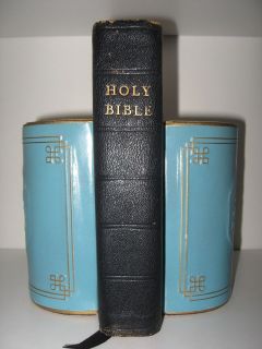 1913 THE HOLY BIBLE Christian Religion Old & New Testaments