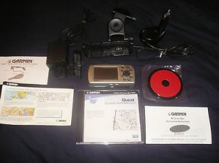 Garmin Quest GPS Receiver with Accessories Car Mount Charger Mapsource 