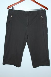   Large 12/14 Dark Gray Stretchy Active Zipper Pocket Capri Pants