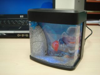 Mini USB Fish Tank Aquarium with LED Light
