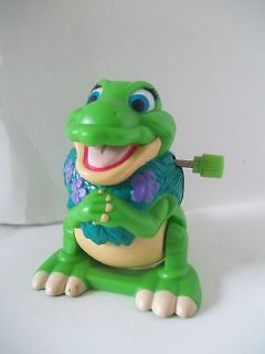   BEFORE TIME Wind Up Flipping FIGURE Duckie Dinosaur BURGER KING TOY