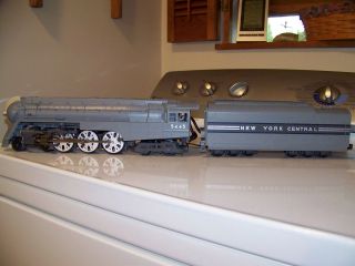 MTH Premier, New York Central 4 6 4 Dreyfuss Steam Locomotive, PERFECT 