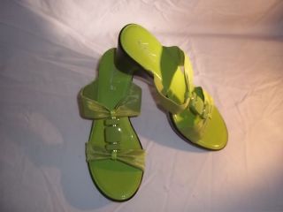 NIB Kim Robers Eva Lime Green Size 8.5 Wedge heel Sandals