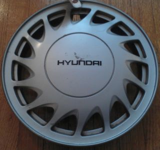 Hyundai Excel Hubcap Wheel Cover 1990 13 OEM OE Cap 55506 52961 24220 