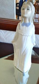 Tengra Made in Spain Porcelain Figurine Girl Long Hair Night Dress 