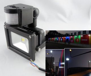 10W 110V LED PIR Infrared Motion Sensor Cold White Outdoor Floodlight 