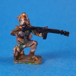 Garrison Star Troopers ST 16 Space Pirate with Pulse Rifle (b) 25mm