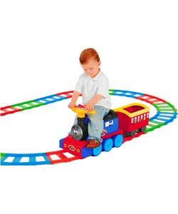 Buy Ride On Train and 22 Piece Track Set at Argos.co.uk   Your Online 