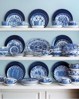 Traditional Blue & White Dinnerware   The Horchow Collection