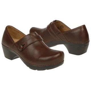 Womens Dansko Solstice Chocolate Shoes 