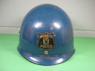 Police Riot Helmet Gentex Rioter III Vintage 1960 70s Monroe New 