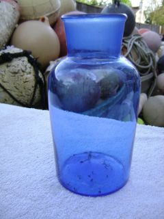 OLD COBALT BLUE APOTHOCARY MEDICINE GLASS BOTTLE (B207)