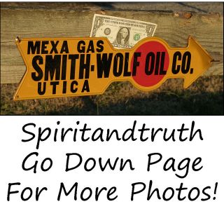 Vintage Mexa Gas Smith Wolf Oil Co. Utica Ohio Arrow Tin Metal 