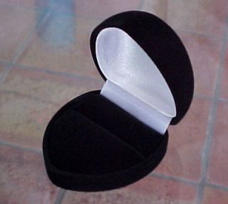   Velveteen Domed Jewelry Packaging Gift Presentation HEART Ring Box